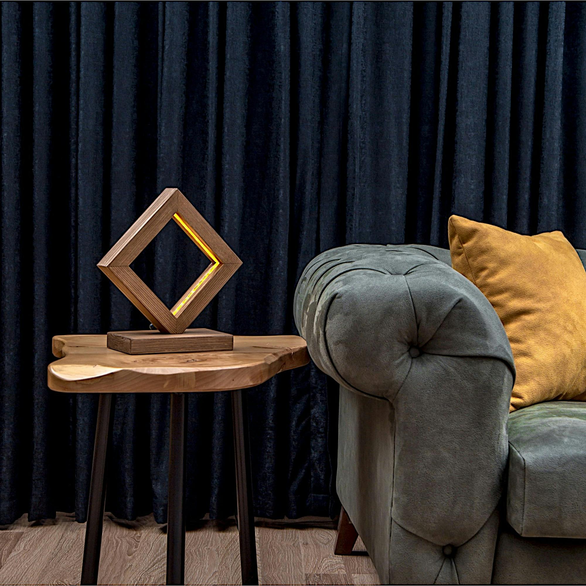 Lampe décorative moderne en bois, forme carrée ULM
