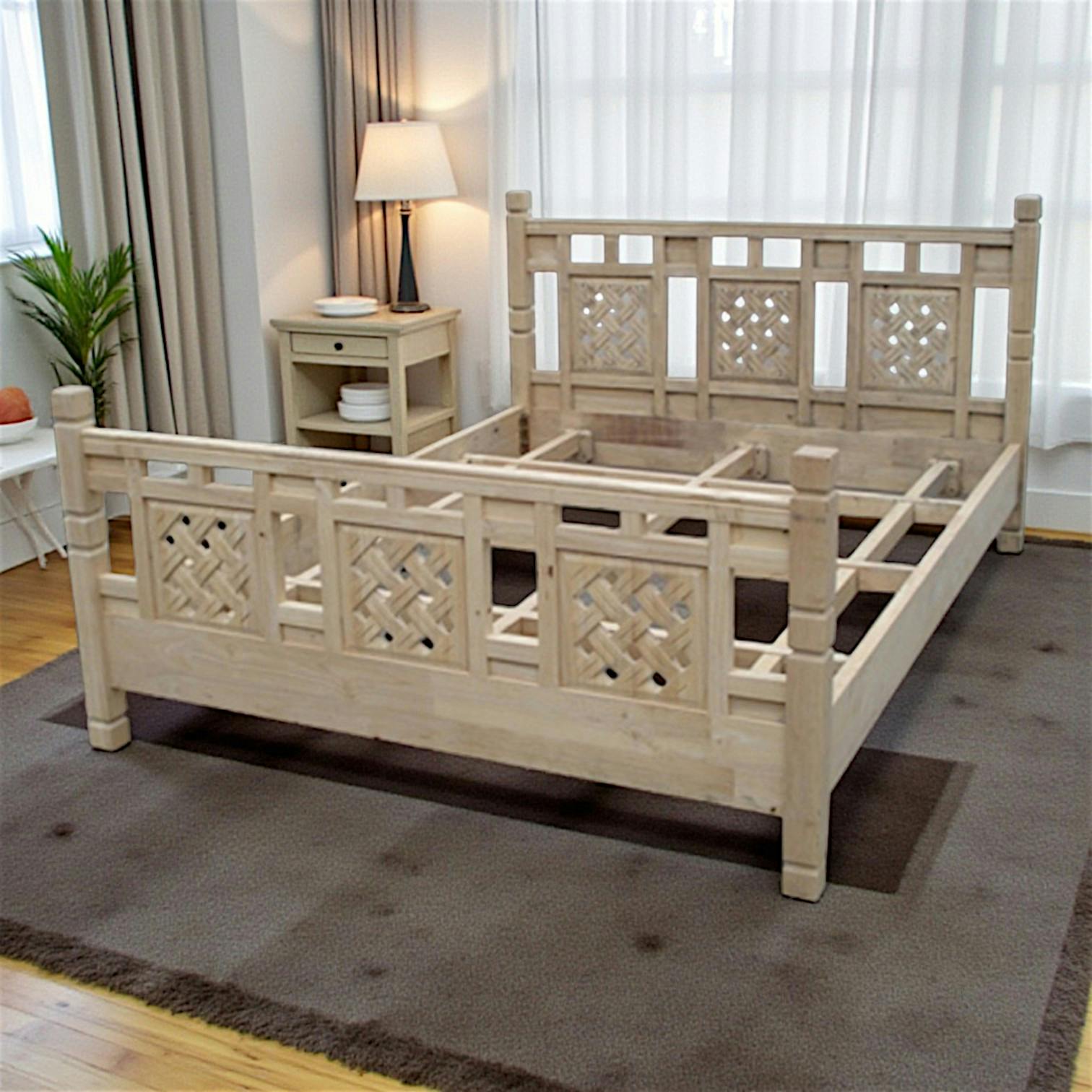 Lit 2 places Hévéa pour couchage 140x190cm motifs tressés 203x153x95cm MAORI TRADITION