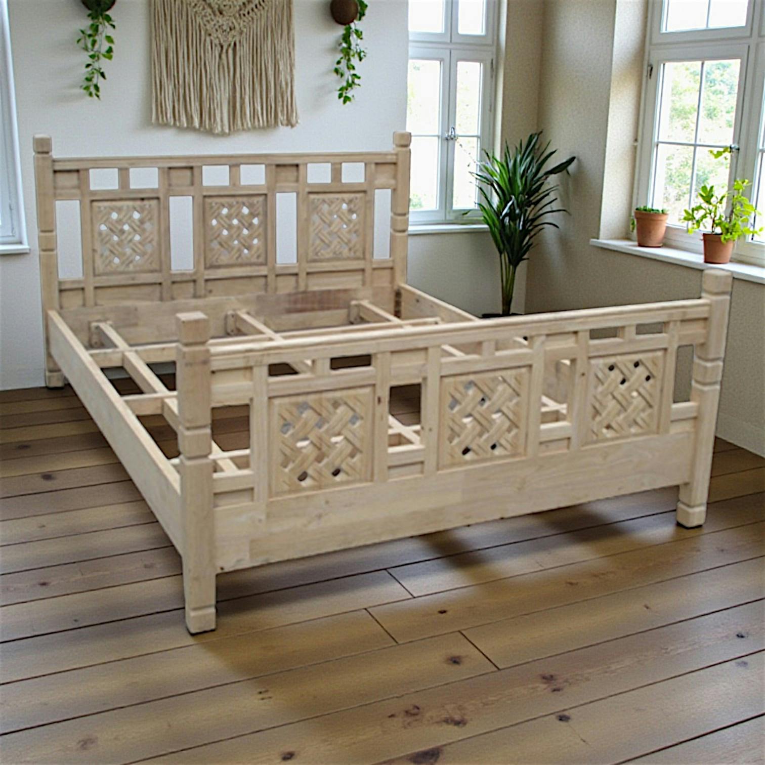 Lit 2 places Hévéa pour couchage 160x200cm motifs tressés 213x173x95cm MAORI TRADITION