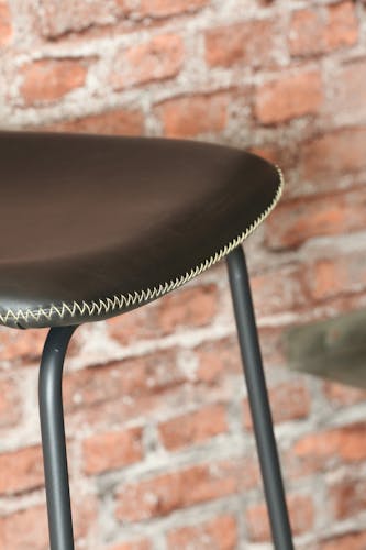 Chaise haute de bar noir style contemporain pied metal