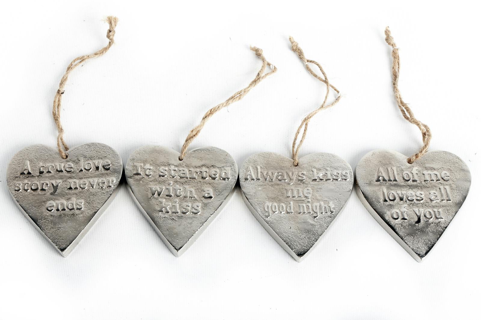 Lot de 4 Coeurs "Message" en aluminium brossé à suspendre 9cm