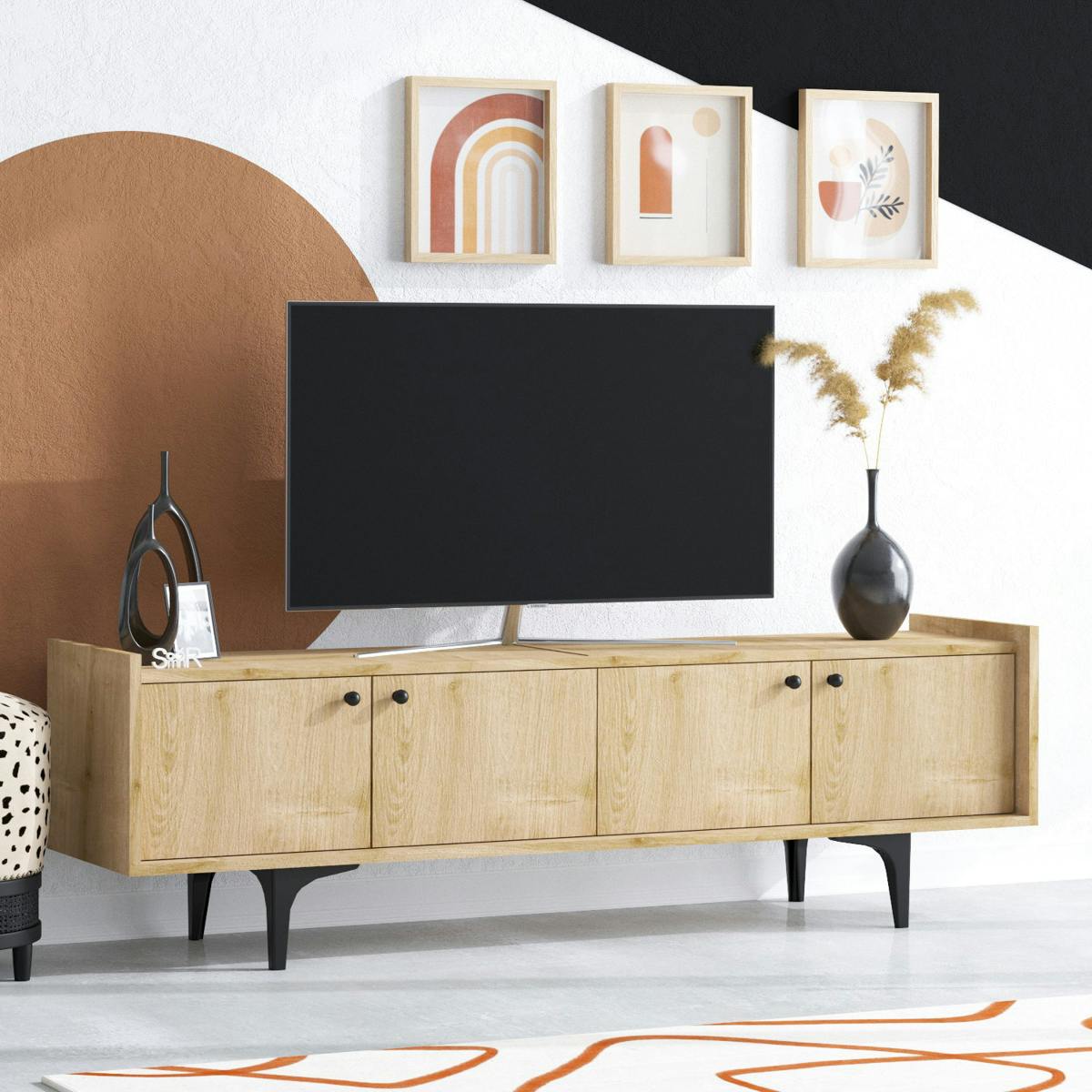 Meuble TV avec rangement 4 portes décor bois pieds noirs UMEA