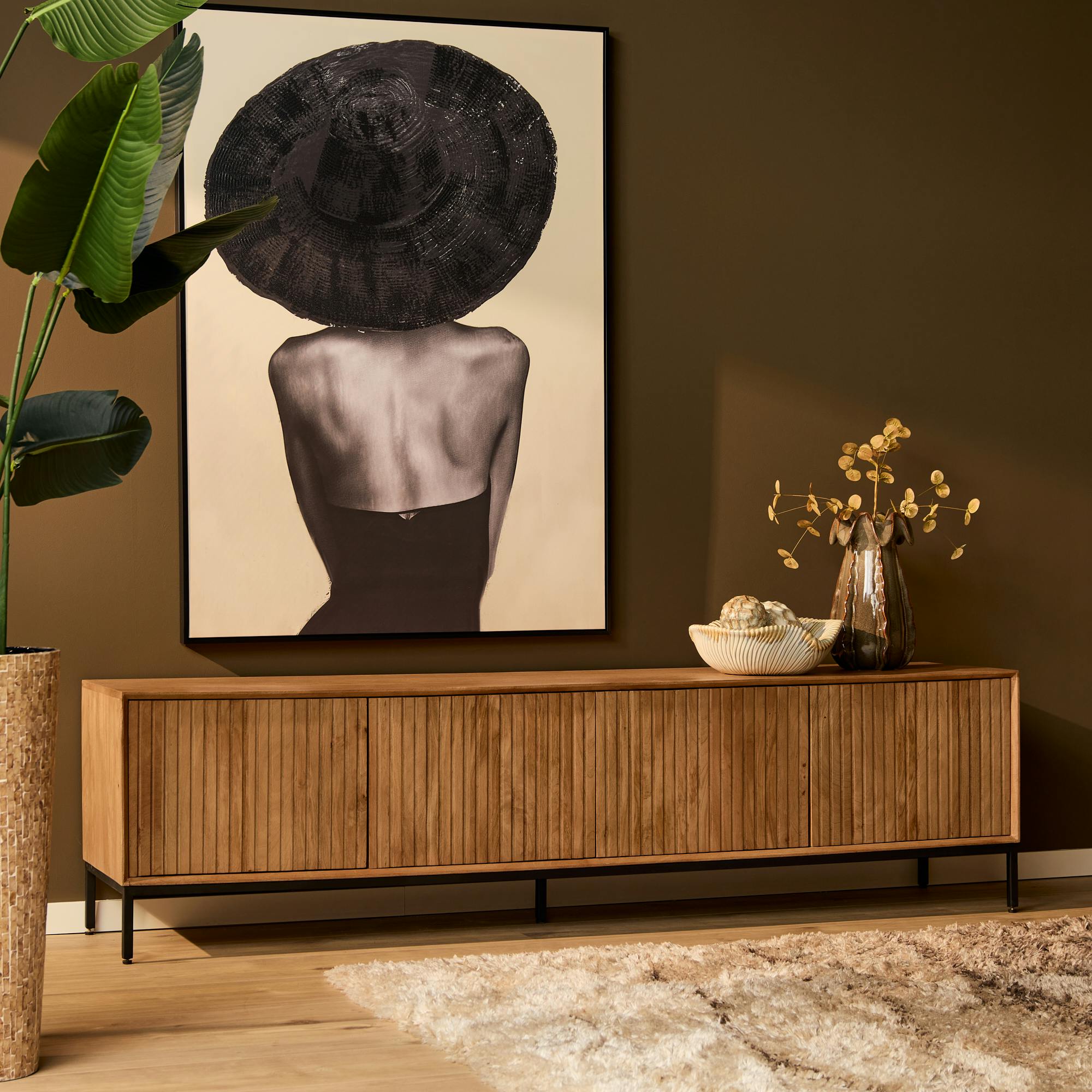 Meuble TV en bois 4 portes rainurées 210 cm CORTINA