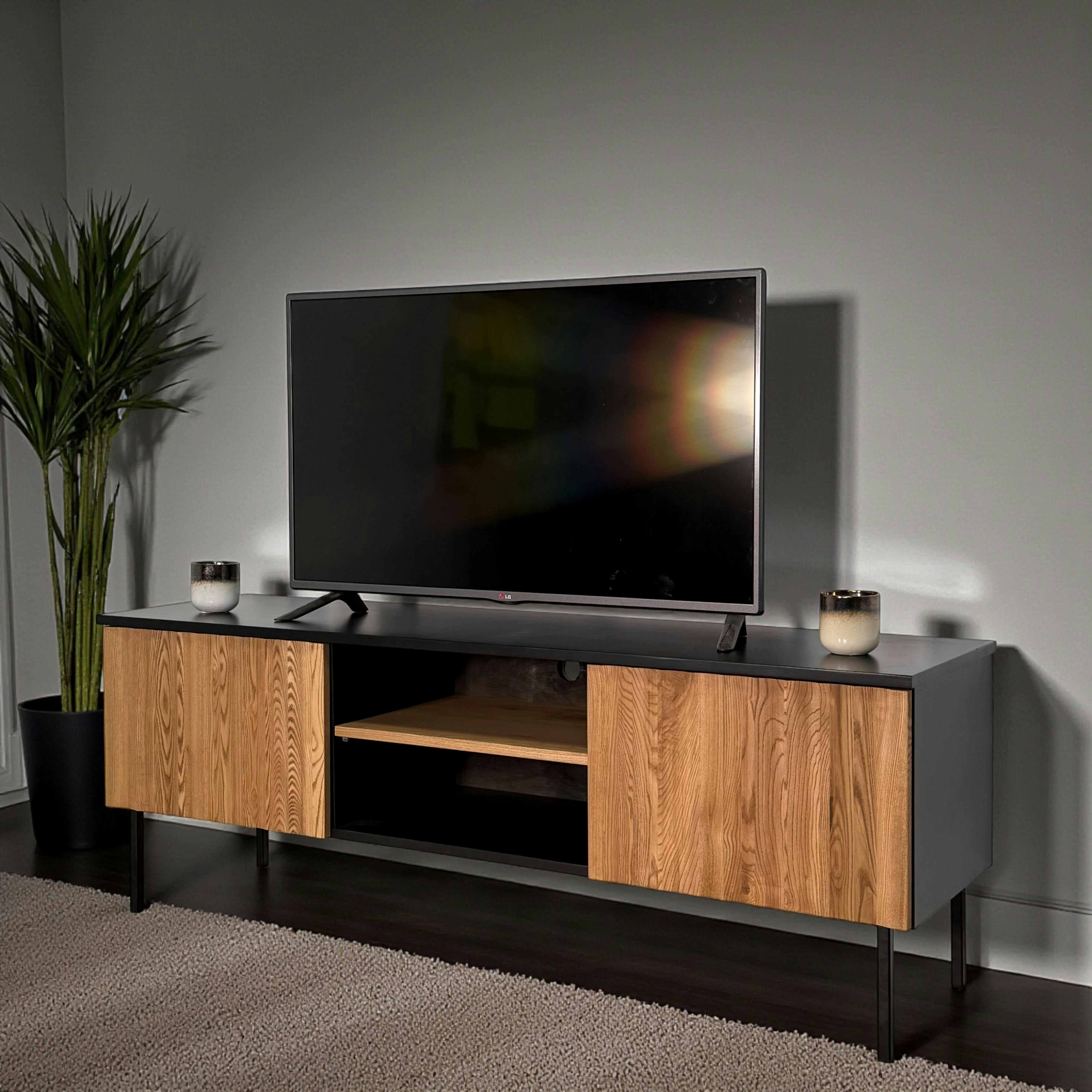 Meuble TV en bois bicolore avec façade ondulée TARAN