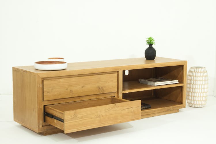 Meuble TV en bois massif avec tiroirs de style contemporain