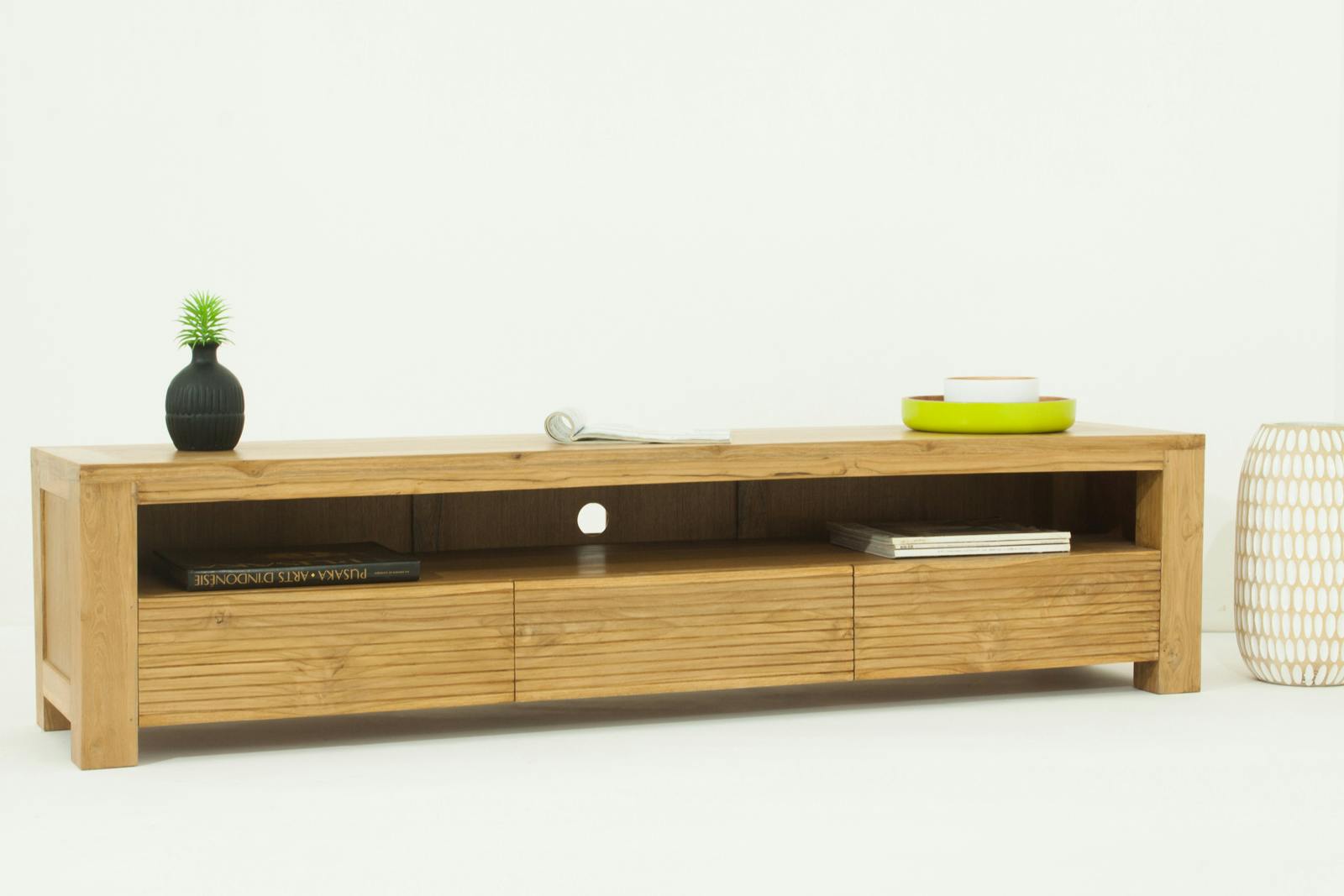 Meuble TV en bois massif avec tiroirs de style contemporain