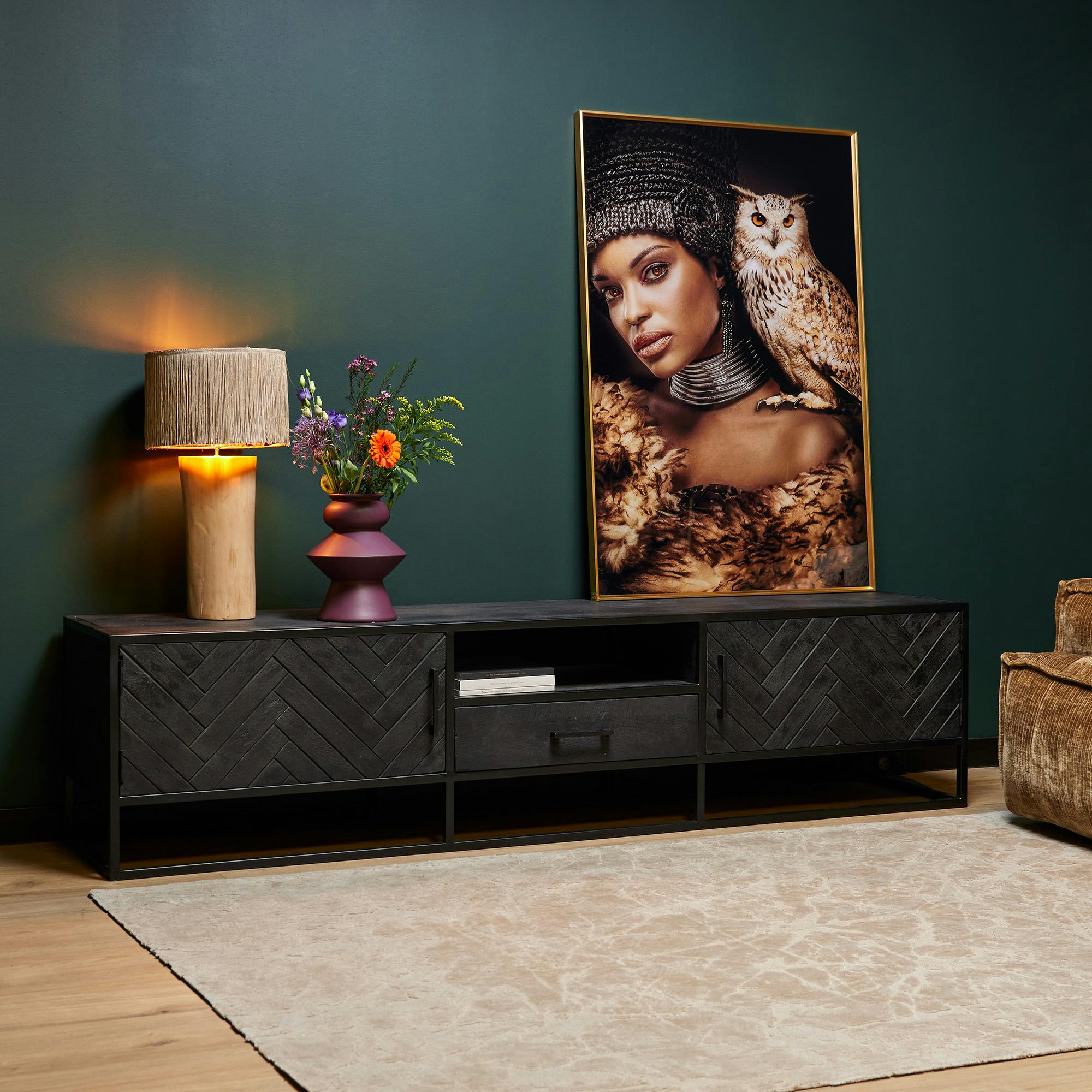 Meuble TV noir en bois 2 portes motif chevron 210 cm ALVERA