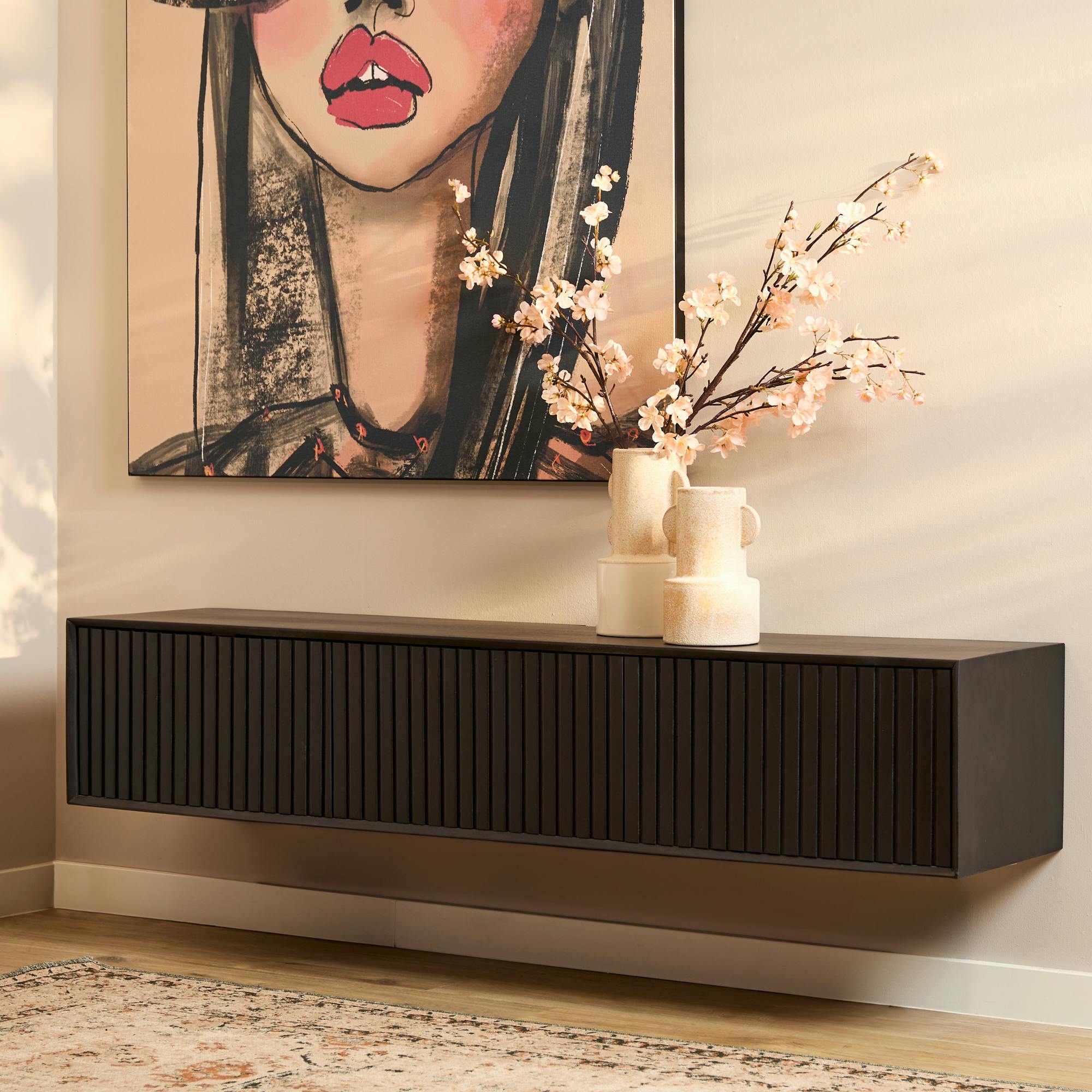 Meuble TV suspendu bois noir 3 portes rainurées CORTINA