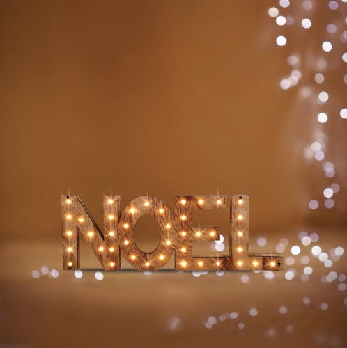 Mot à poser "NOEL" en bois avec LED 44x15cm