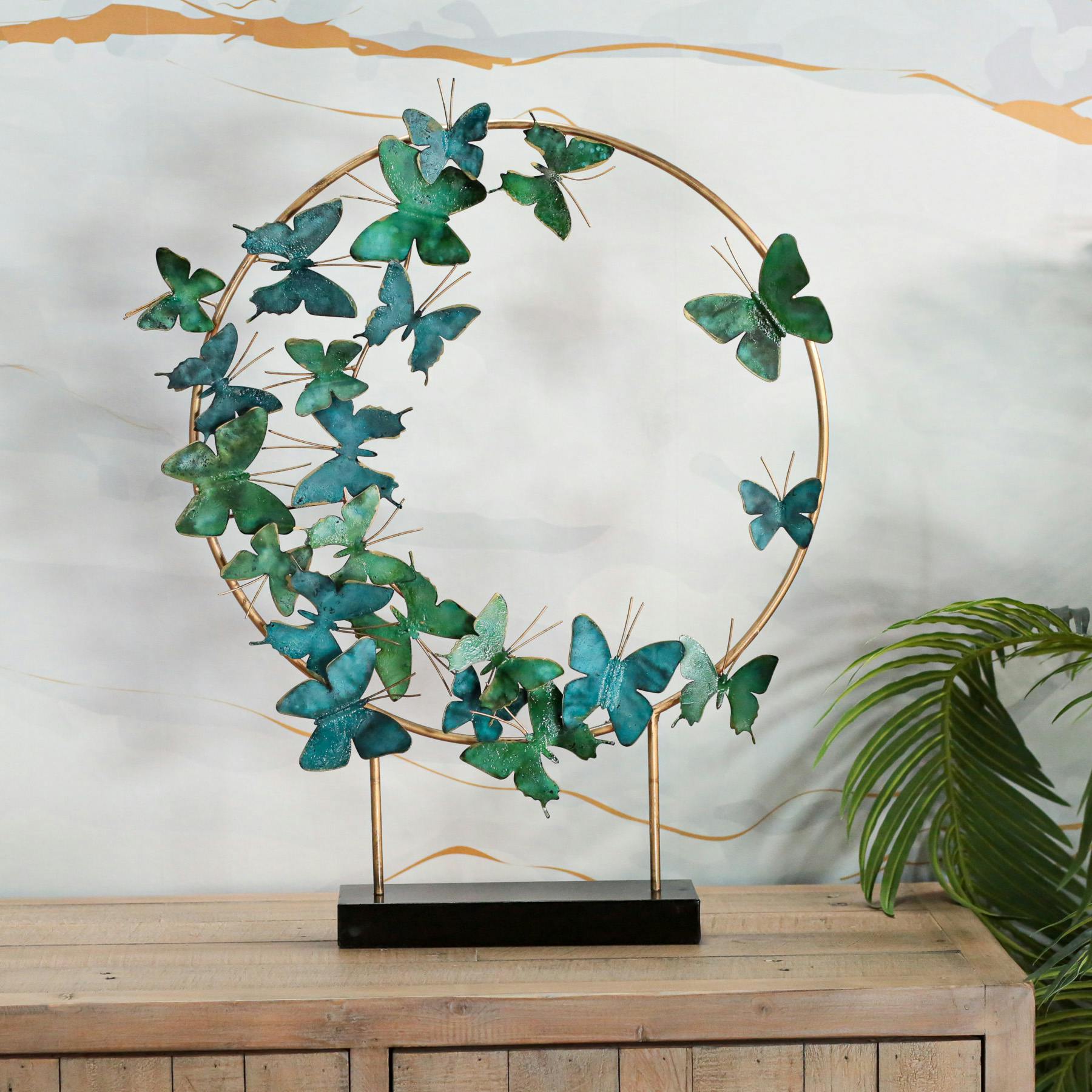 Objet déco à poser nuée de papillons bleus