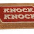 Paillasson "Knock Knock" en coco 60x40cm