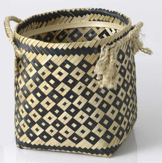 Panier déco petit modèle en bambou naturel et noir avec anses en corde 33x35x35cm
