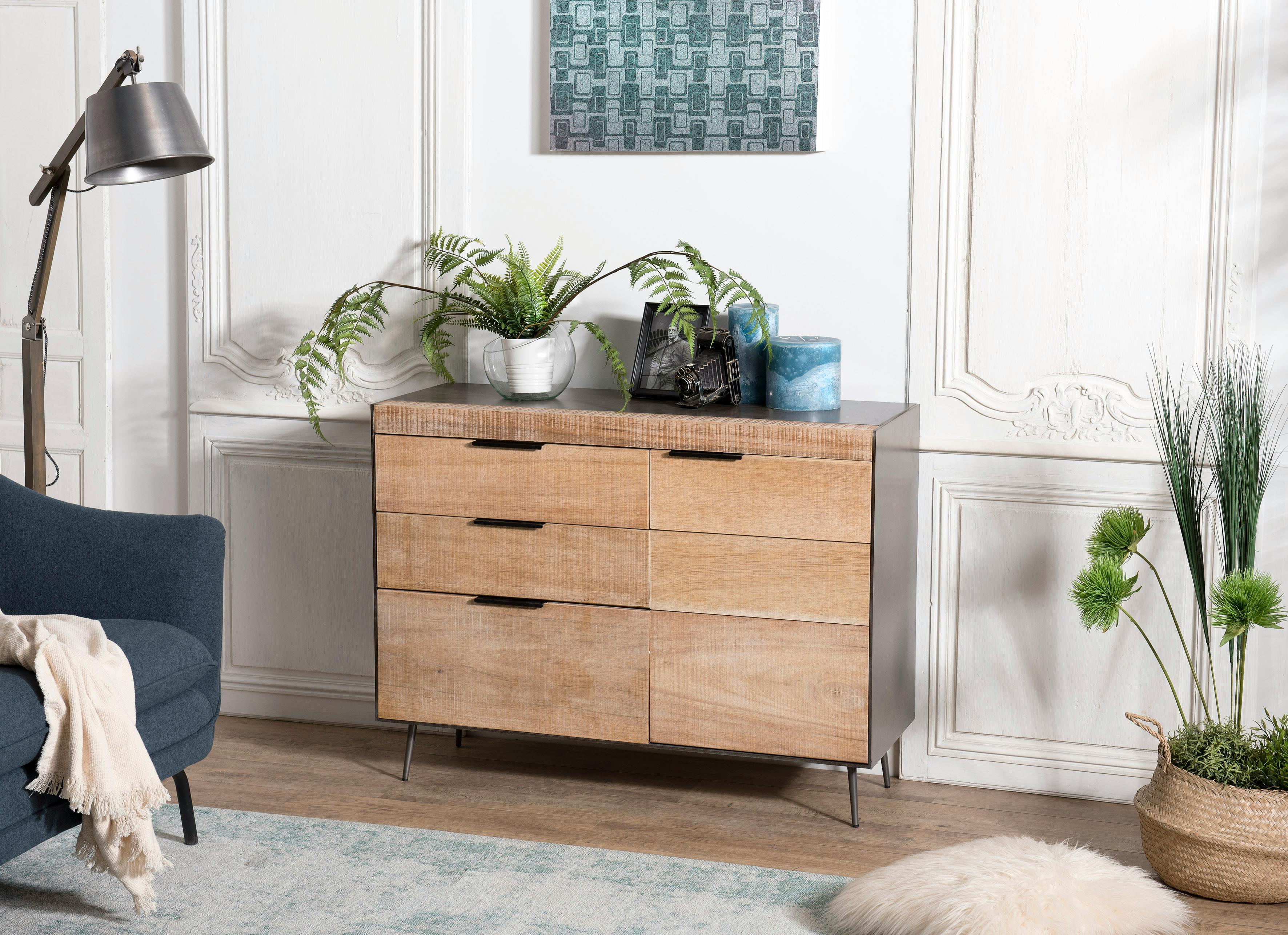 Petit buffet en bois de style contemporain