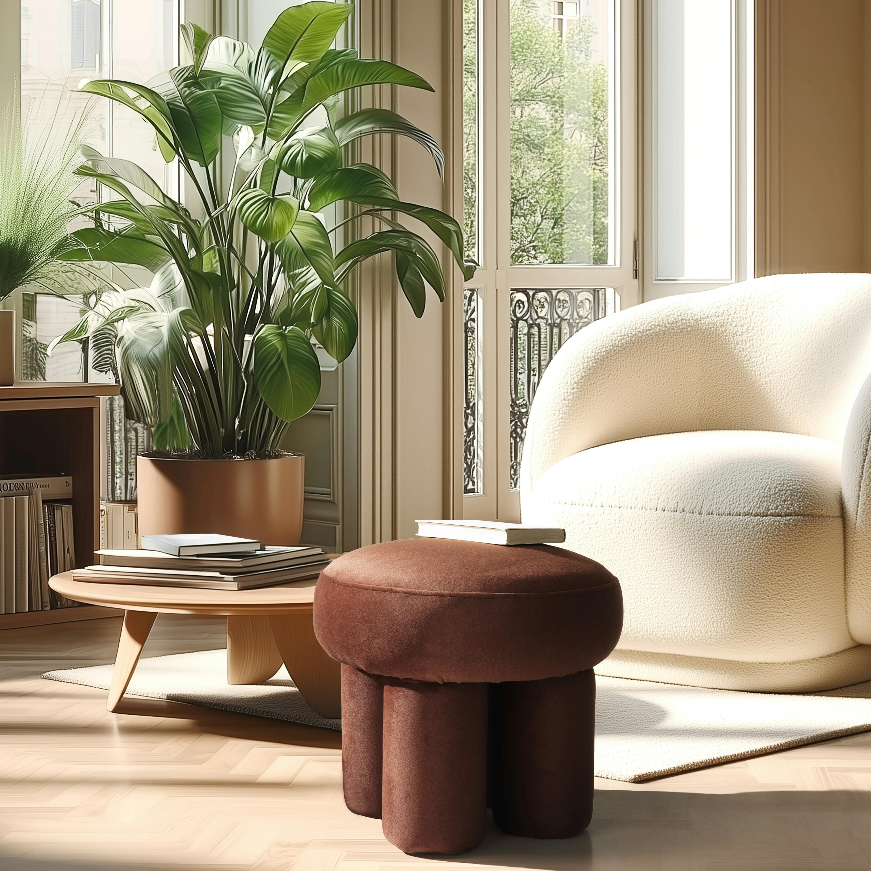 Petit pouf forme design en tissu effet velours marron COLOMBUS