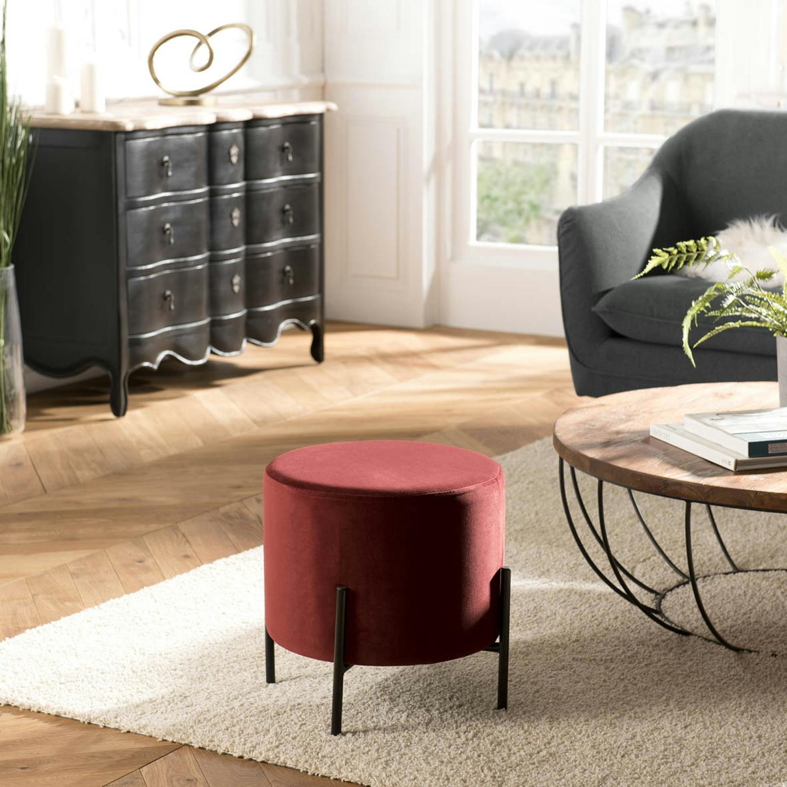 Petit tabouret en velours bordeaux TIM