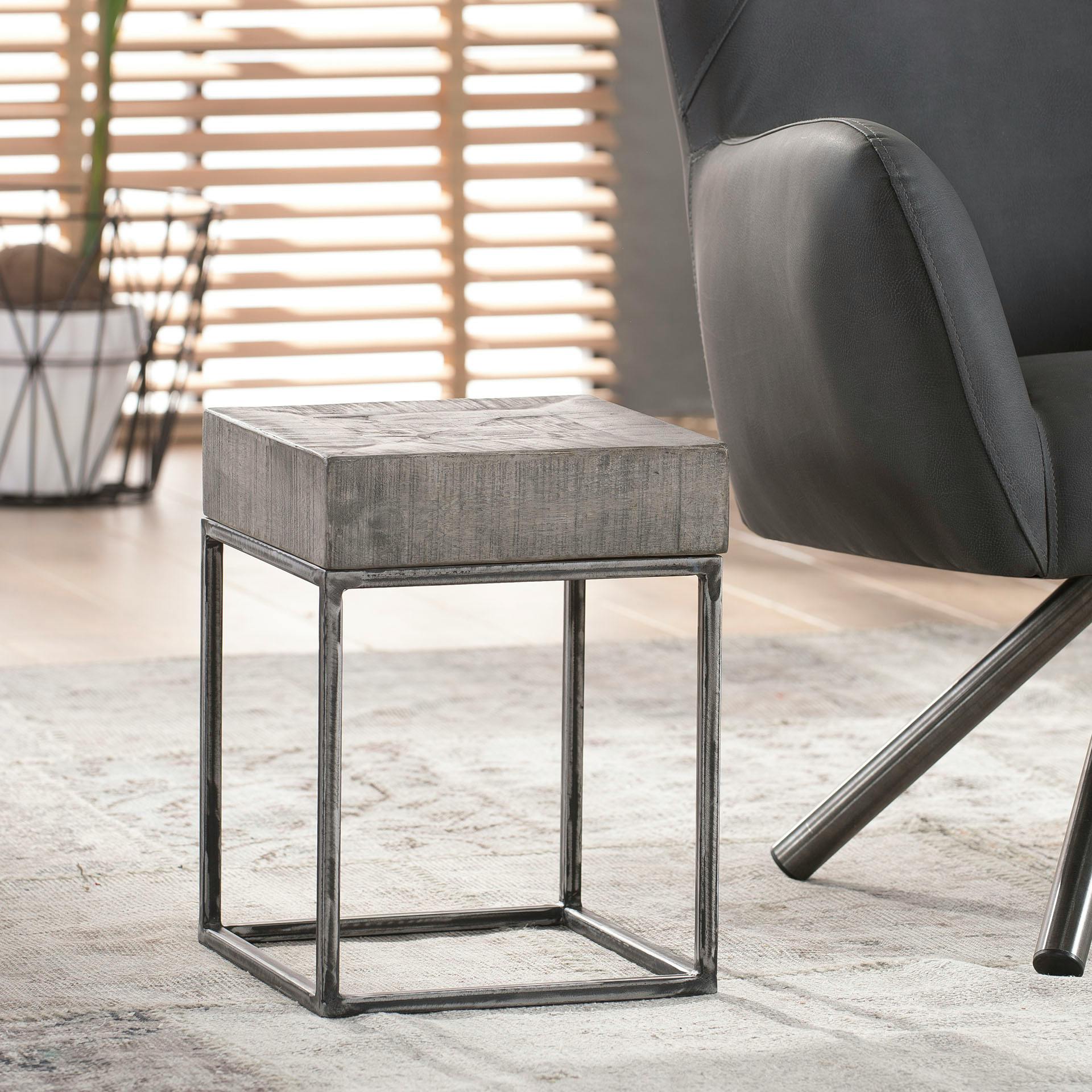 Petite table carrée grise LUCKNOW