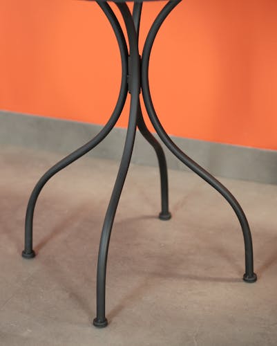Petite table de jardin motif 70s D. 61 cm GRENADE