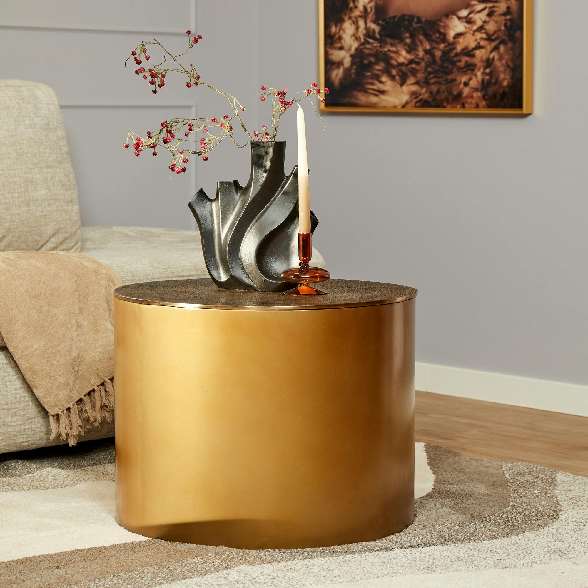 Petite table ronde dorée à plateau effet vieilli KANO