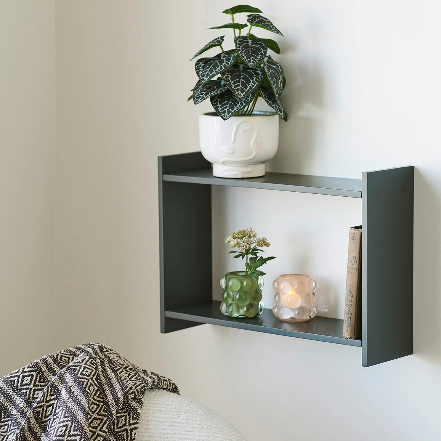 Photophore en verre à gros pois (1 vert, 1 beige)