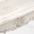 Pied de lit canné shabby romantique en bois blanc vieilli 110 cm LOUISE L110xP35xH45 AMADEUS