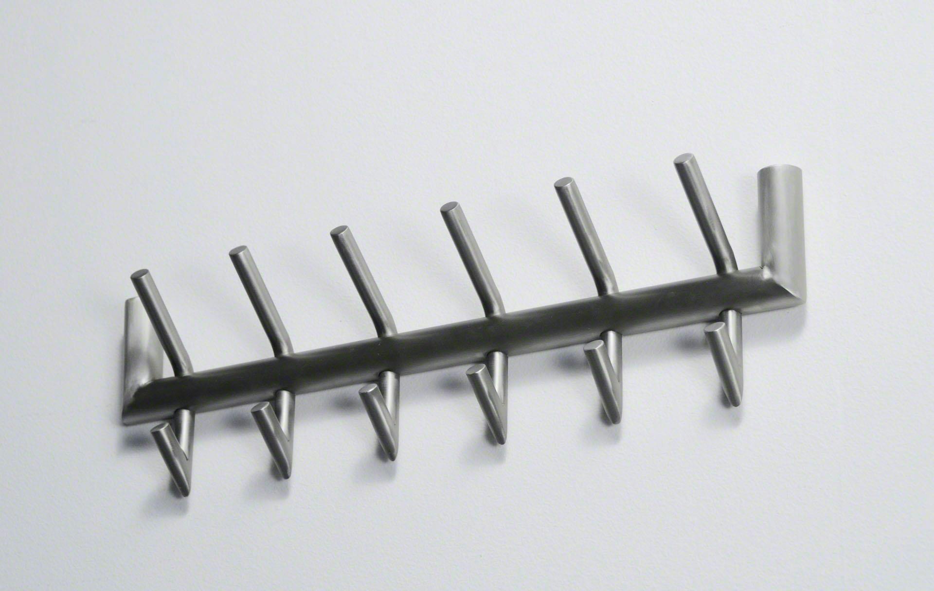 Portemanteau inox brossé forme tube 12 crochets