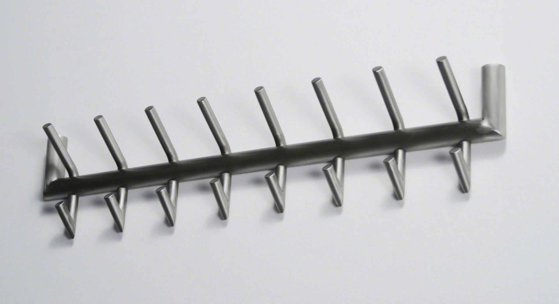 Portemanteau inox brossé forme tube 16 crochets