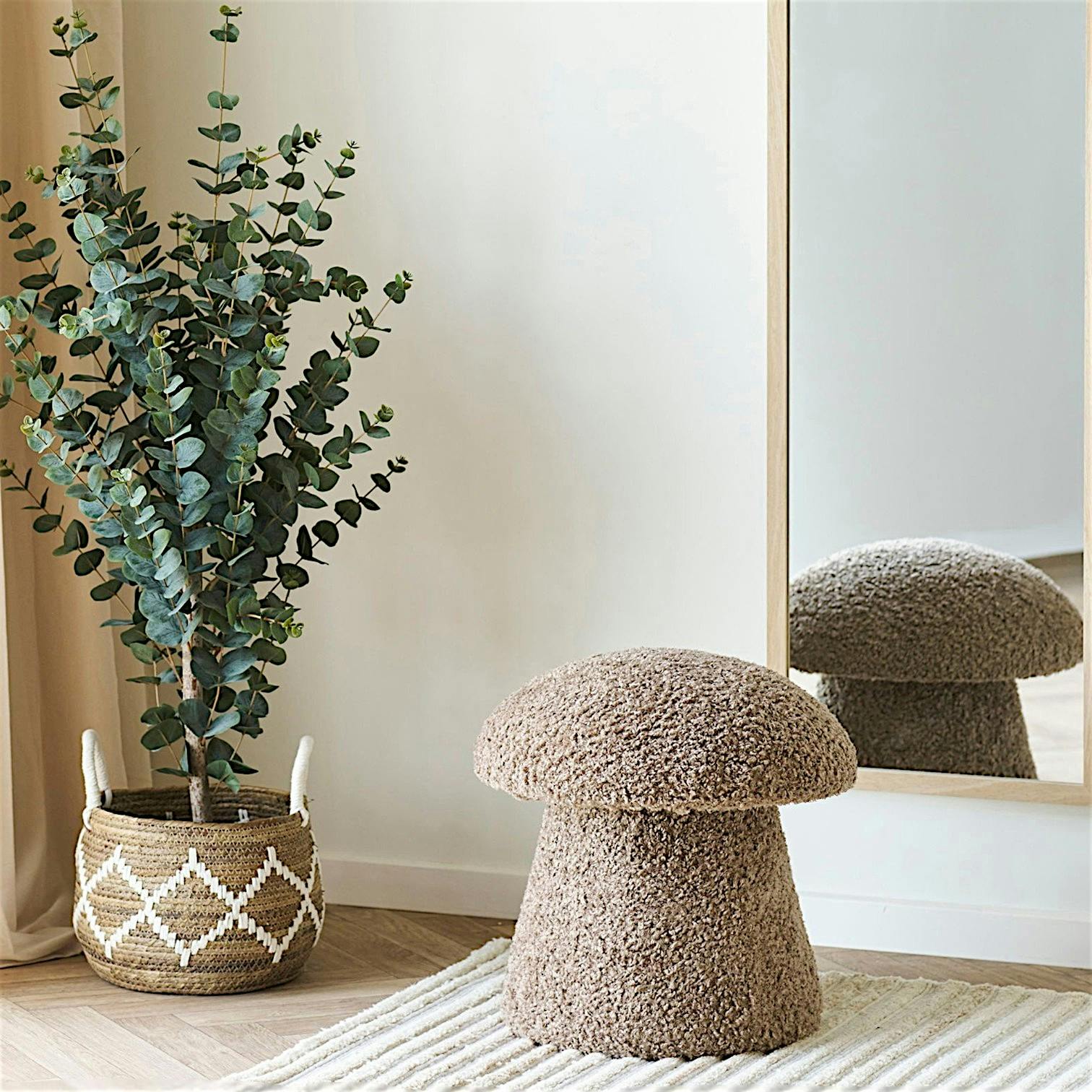 Pouf bouclette marron teddy design champignon BERLIN