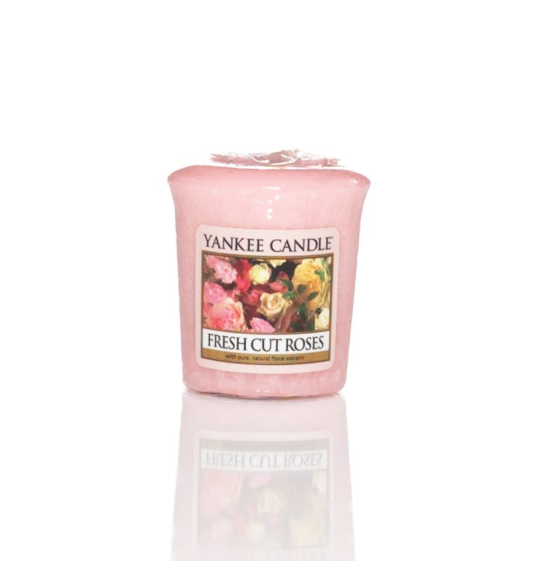 Roses fraichement coupées bougie parfumée votive YANKEE CANDLE