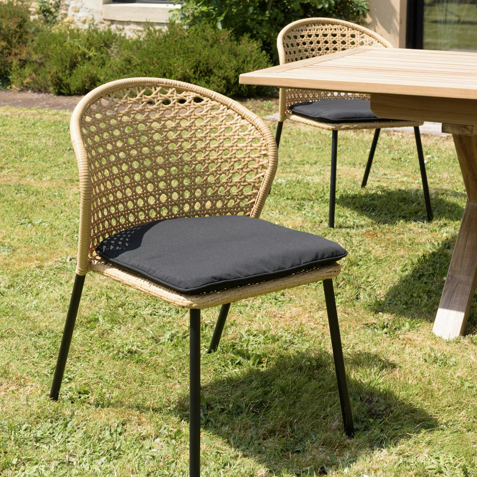 Salon de jardin 1 table teck 180x100 cm - 6 chaises rotin synthétique couleur naturelle coussin noir GIJON