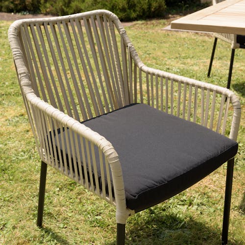 Salon de jardin 1 table teck 180x100 cm - 6 fauteuils cordage couleur naturelle coussin noir GIJON