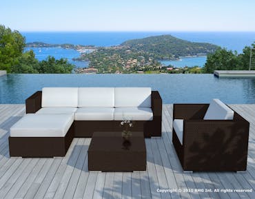  Salon de Jardin COPACABANA 6 pièces en résine couleur chocolat et coussins tissu blanc écru