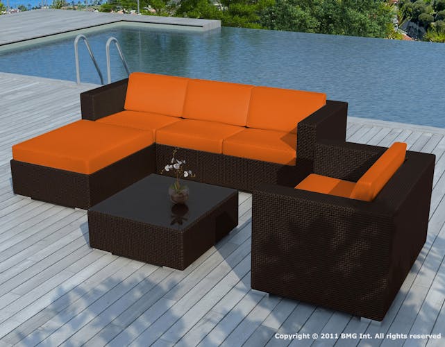 Salon de Jardin en résine et coussins tissu orange fauteuil + canapé d'angle + table basse COPACABANA