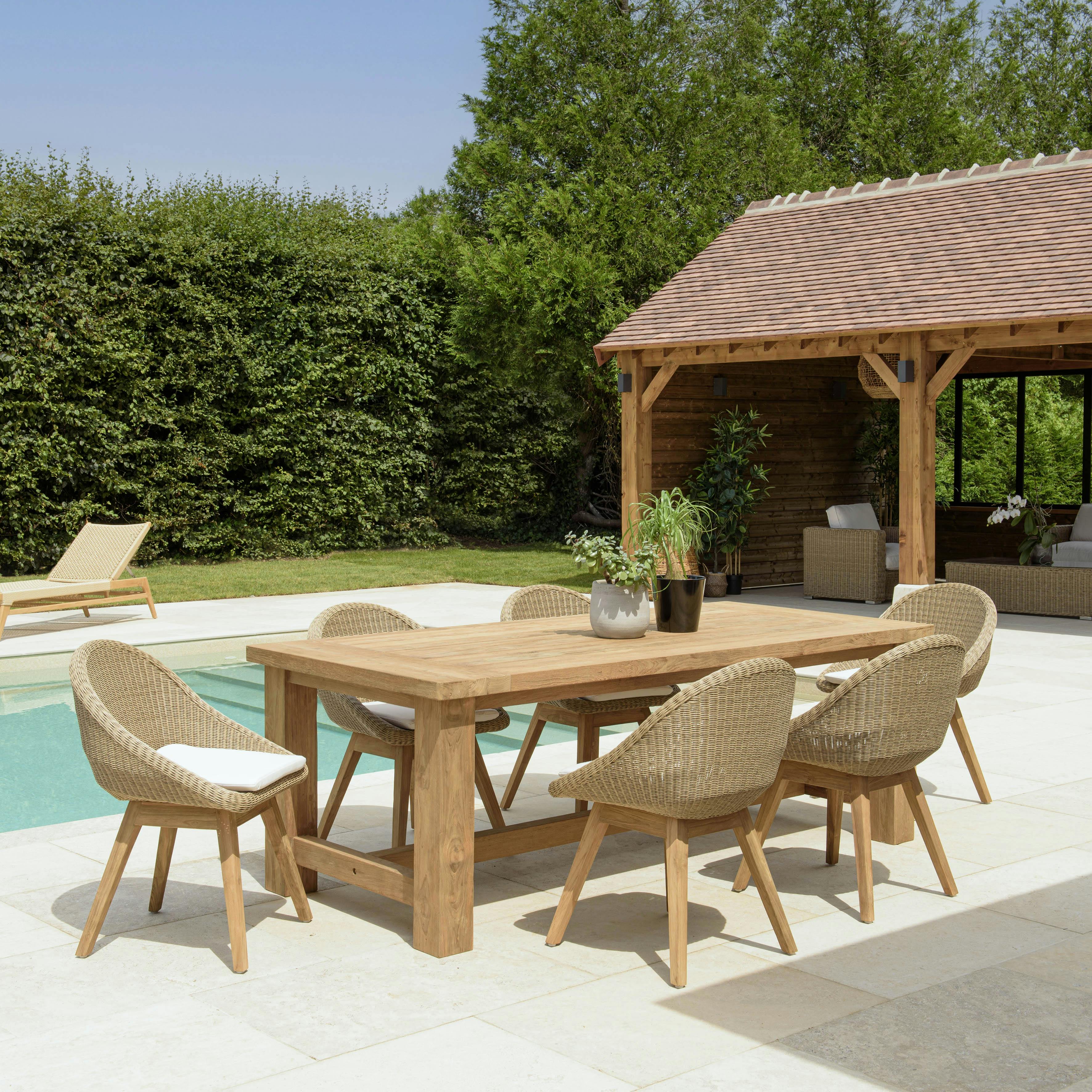 Salon de jardin teck naturel 1 table pieds droits 220 cm + 6 chaises arrondies résine tressée MANY