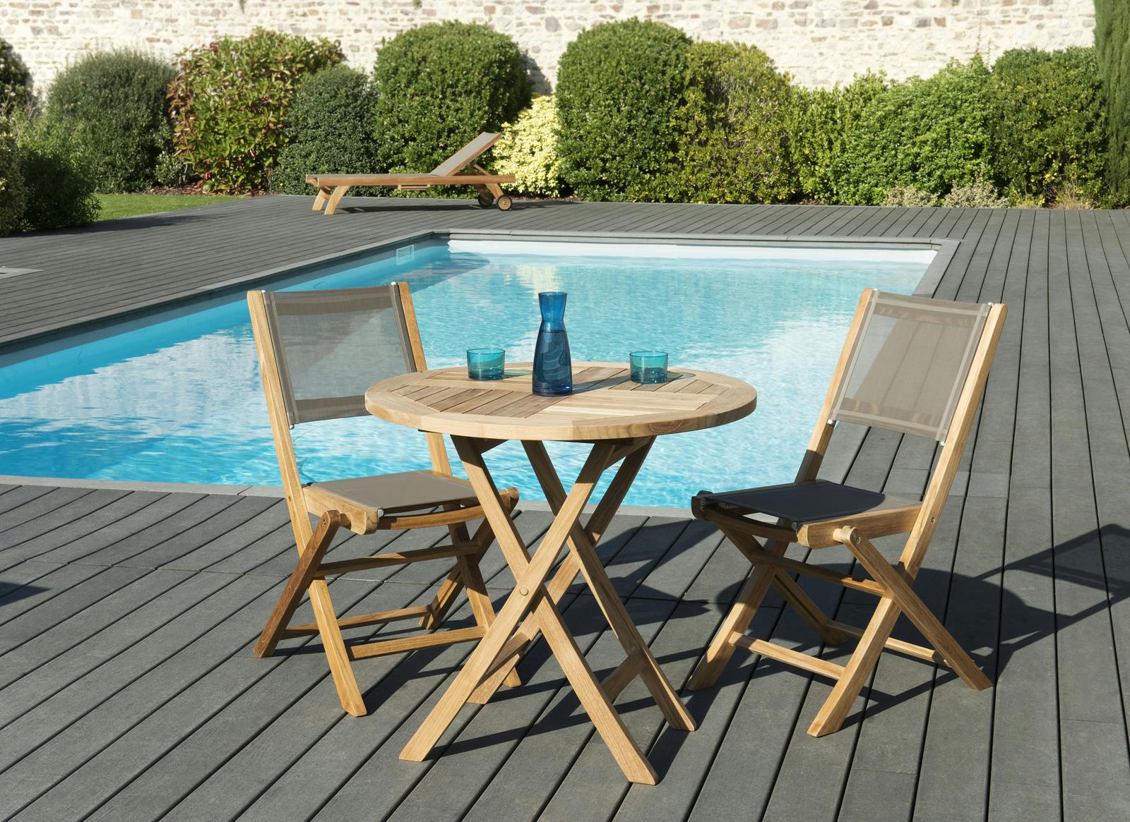 Salon de Jardin Teck Table D80 + 2 chaises pliantes SUMMER ref. 30020848