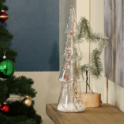Sapin lumineux décor branches et neige LED