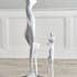 Sculpture contemporaine silhouette de femme (blanc)