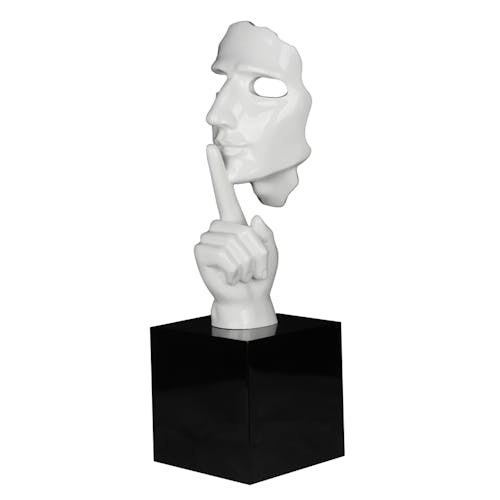 Sculpture "En Secreto" visage et main blanc sur socle H57cm
