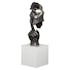 Sculpture "En Secreto" visage et main gris sur socle H57cm
