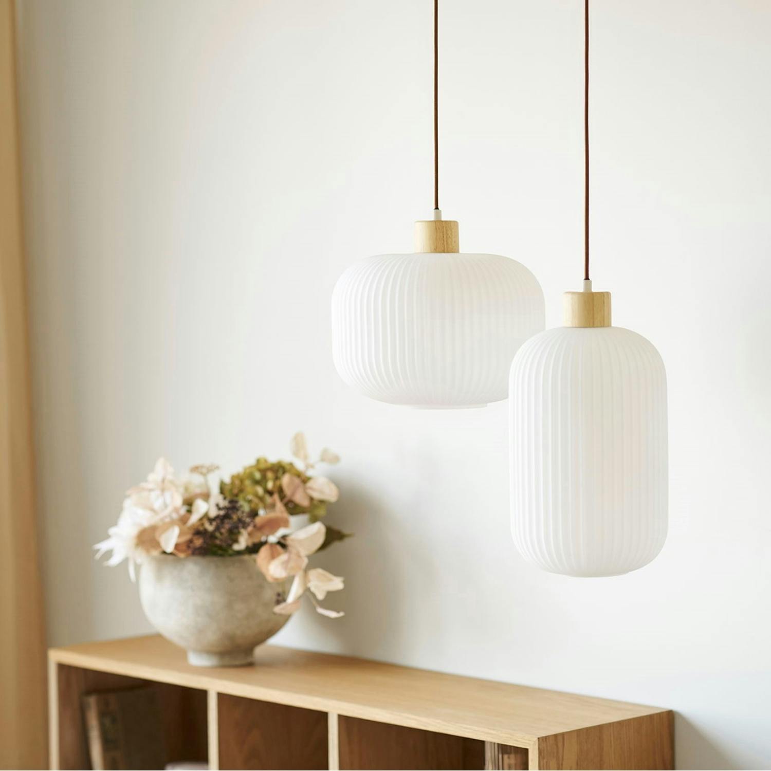 Suspension en verre blanc dépoli forme cylindre SILE