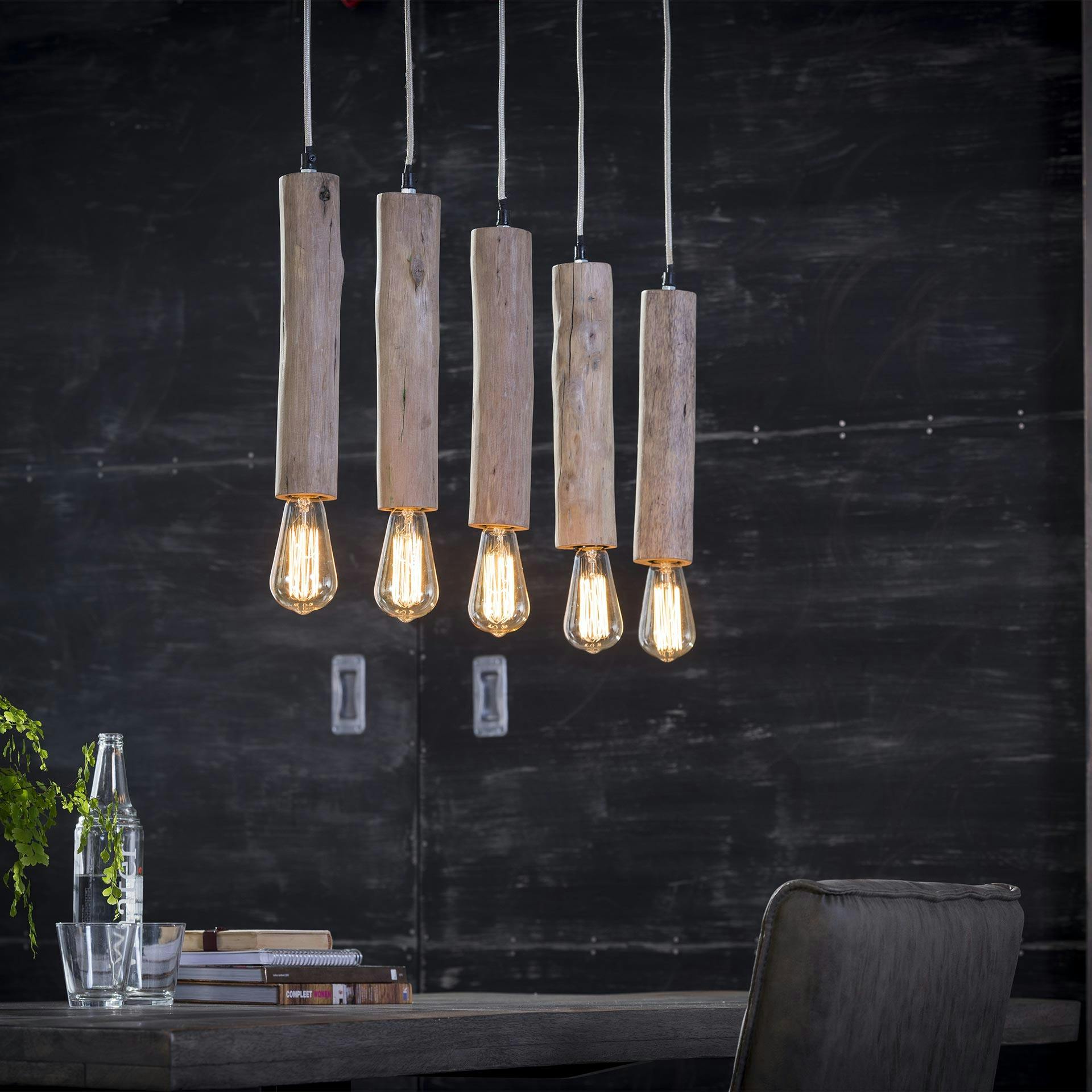 Suspension moderne 5 lampes bougies en bois JAVA