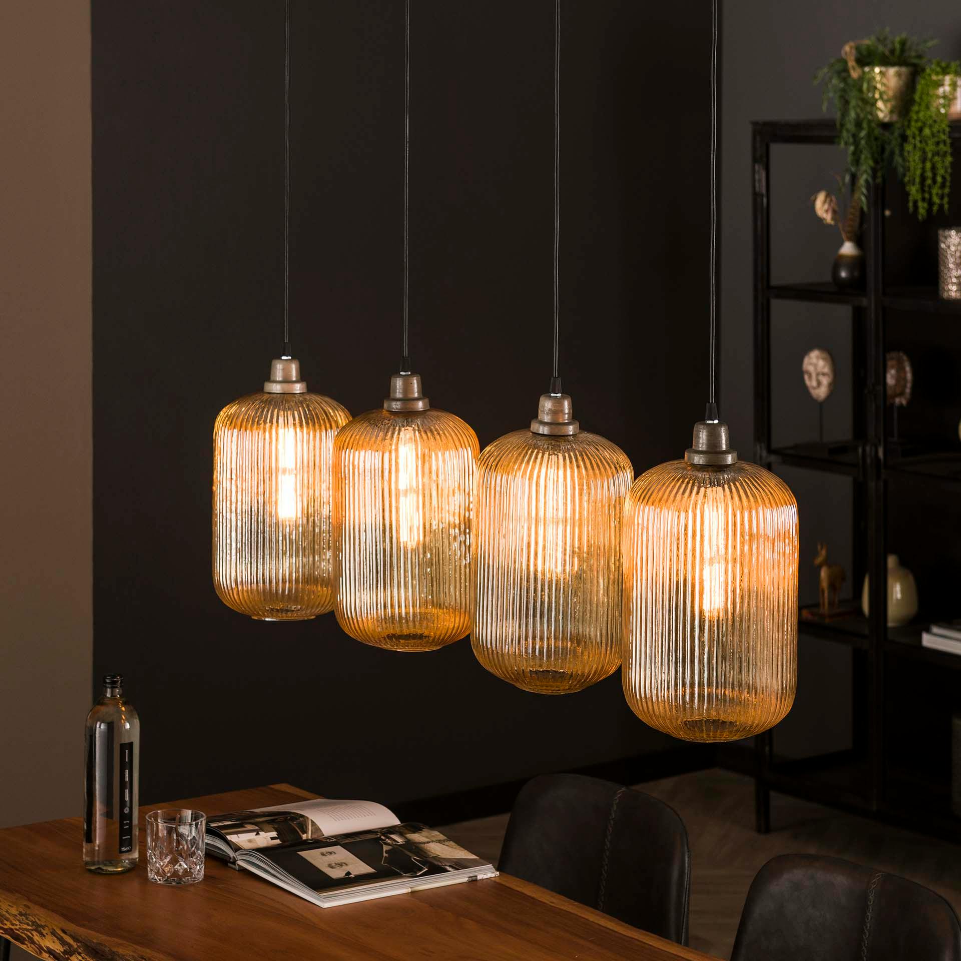 Suspension vintage en verre ambré 4 cylindres NOVA