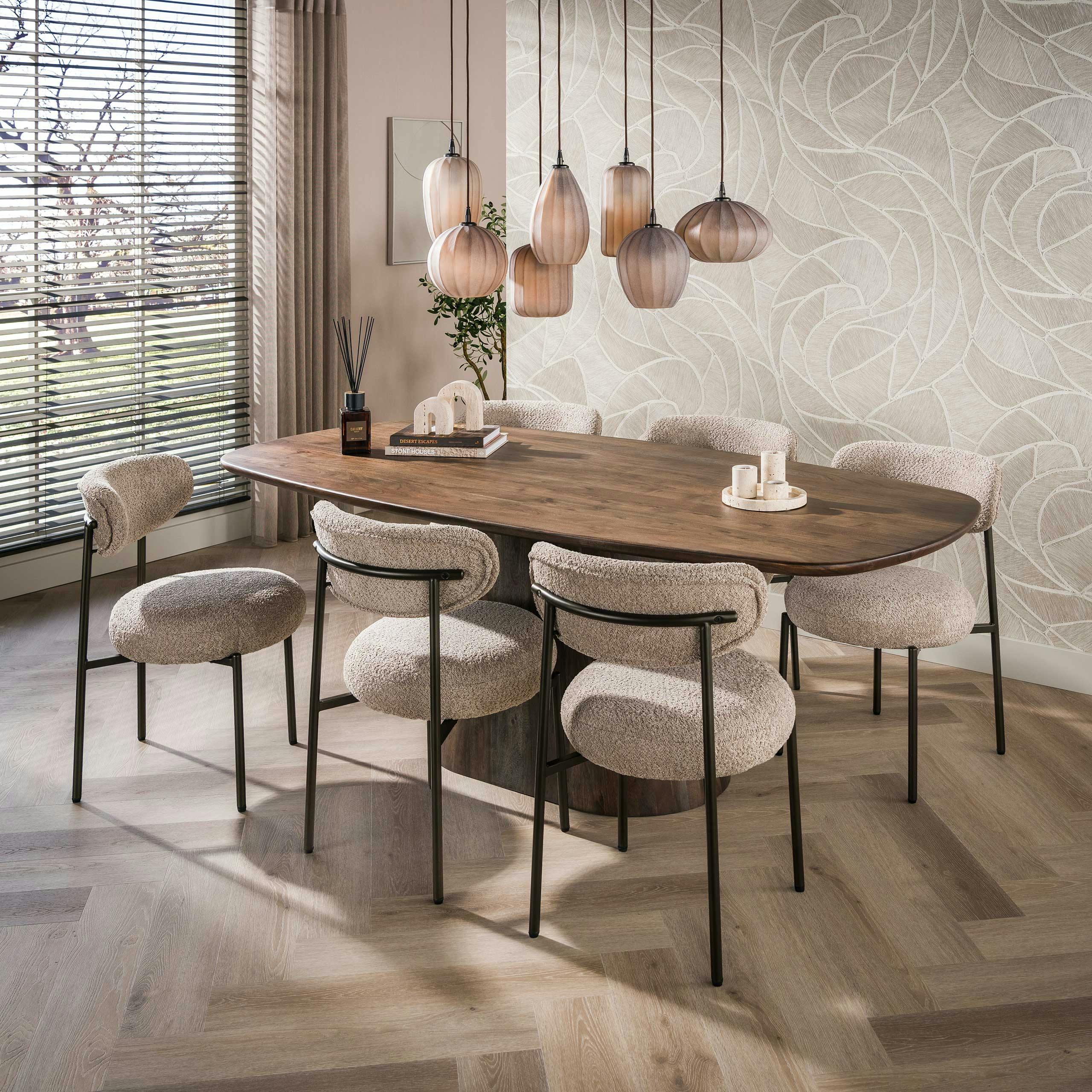 Table à manger bois d'acacia foncé design organique 180 cm NAKO