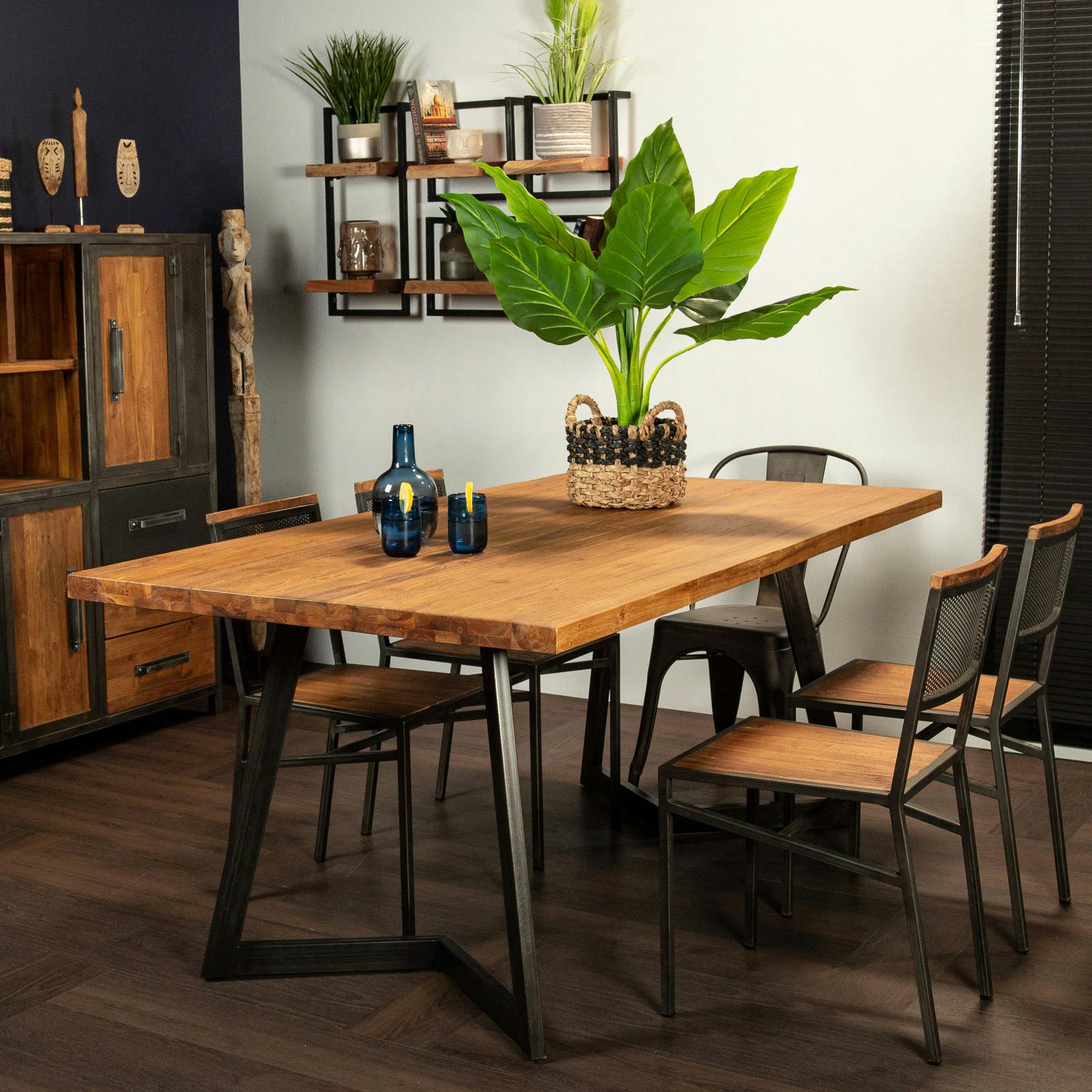 Table à manger bois recyclé teck pied accent 180 cm CLEVELAND