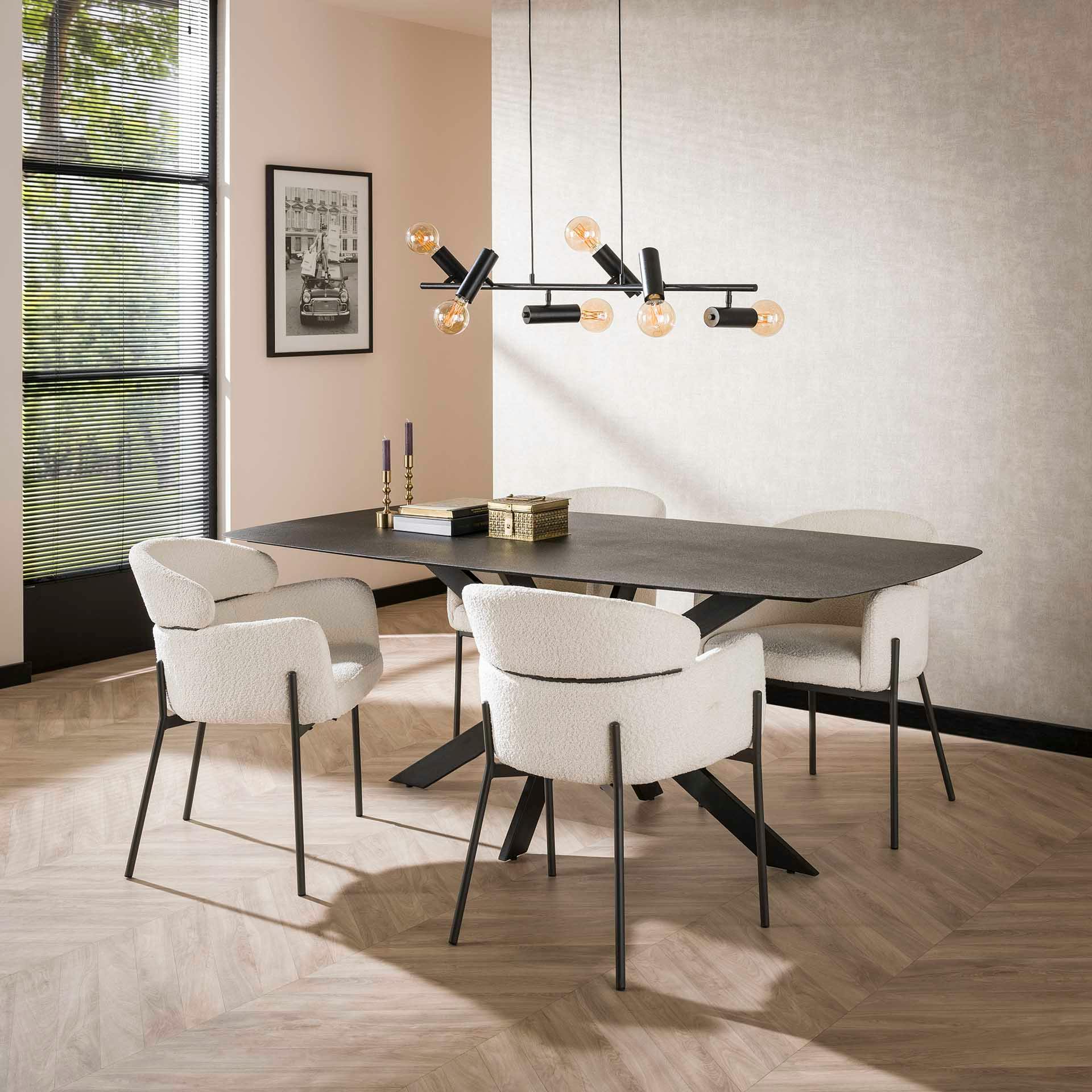 Table à manger design en métal texturé 200 cm RALF