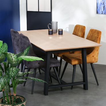 Table à manger moderne pieds trapèze 180 cm AIX