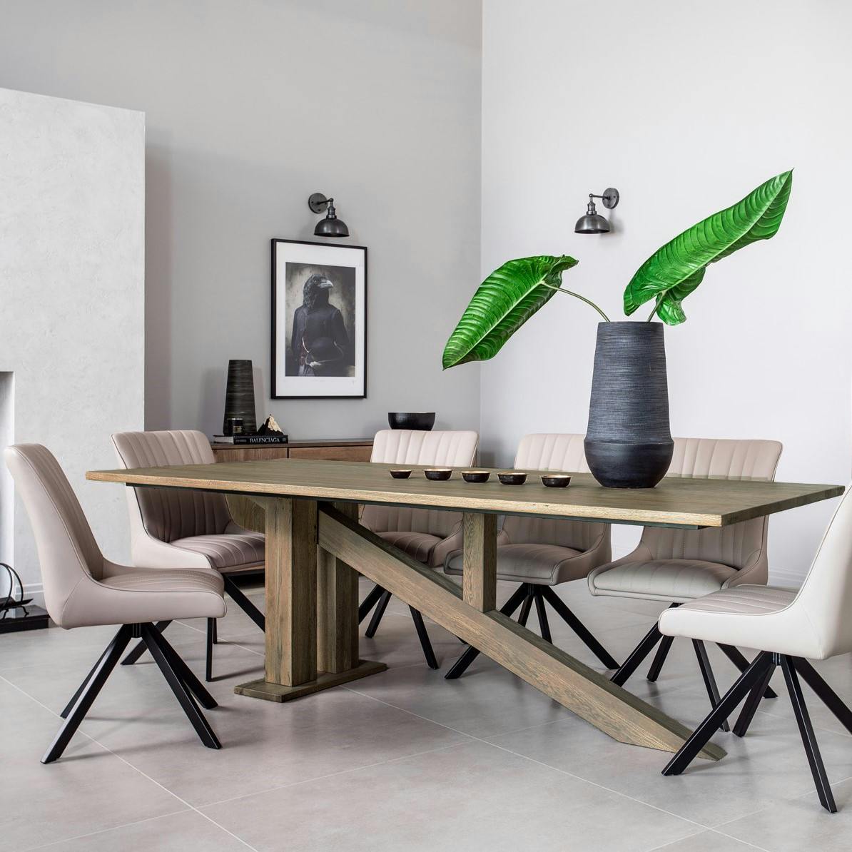 Table de repas bois massif de style contemporain