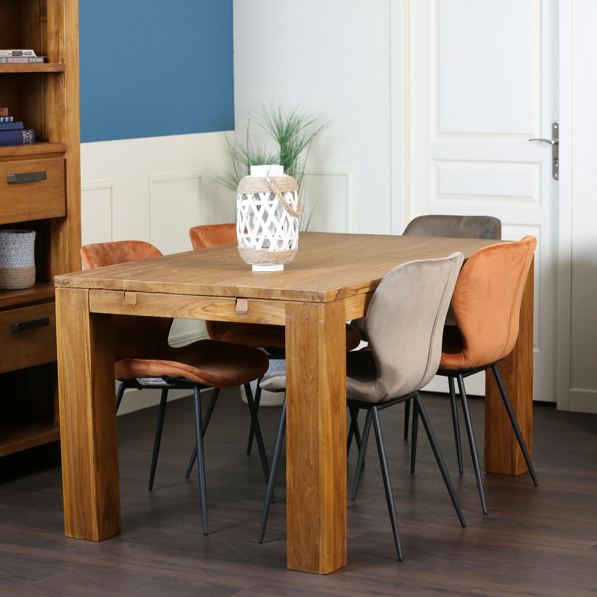 Table à manger moderne teck massif brossé 150 cm RIO