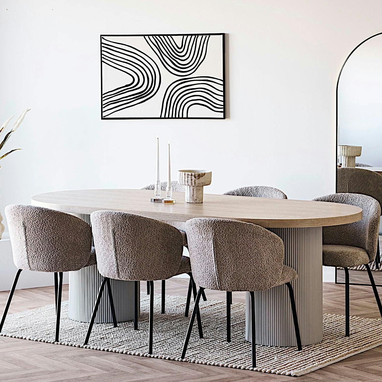 Table à manger ovale placage frêne pieds colonne 220 cm LISBONNE