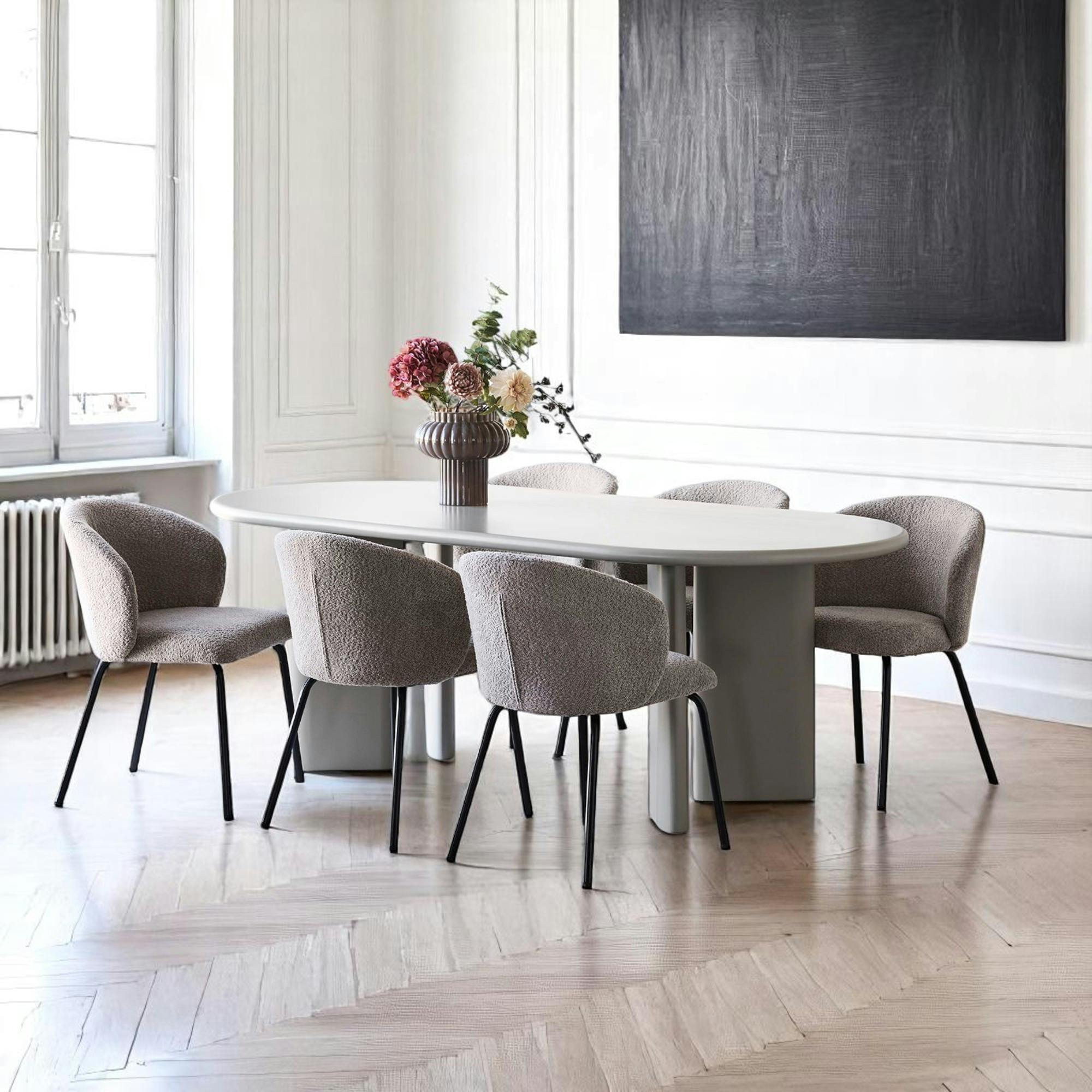 Table à manger ovale sable 220 cm - design minimaliste, pieds obliques ALBERTA