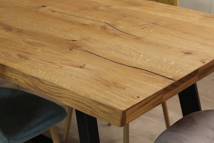 Table a manger bois et metal plateau rectangle chene style contemporain